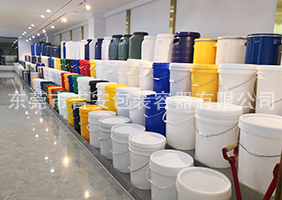 欧美日韩国产高清aaaa吉安容器一楼涂料桶、机油桶展区